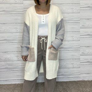 Super Cozy Colorblock Cardigan - Cream